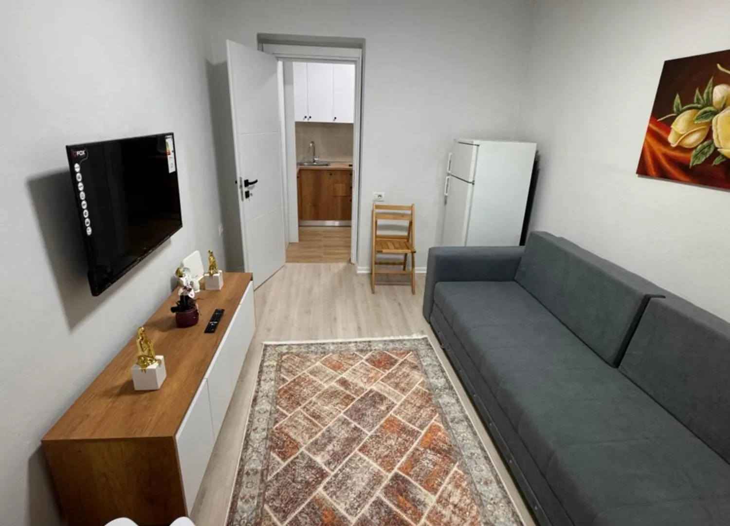 Katien Apartment تيرانا